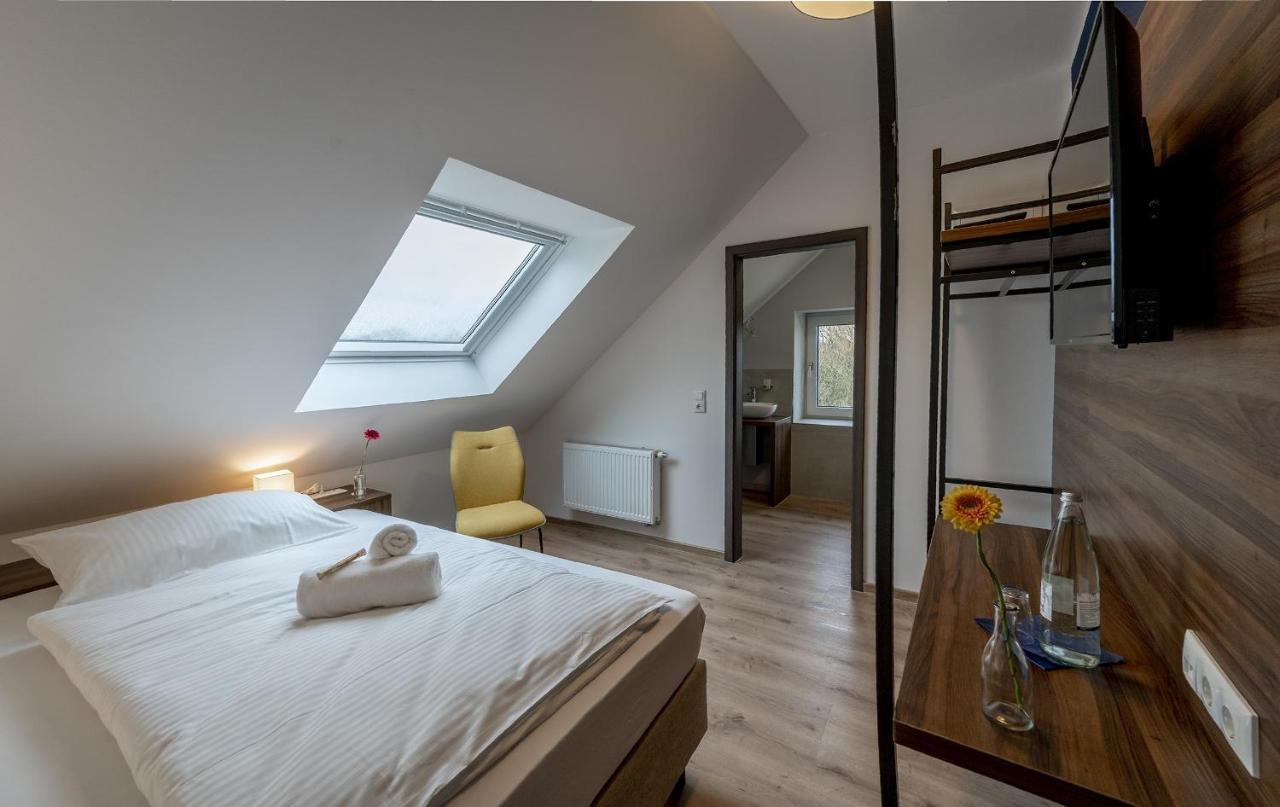 Hotel Zu Freunden Hamm  Bagian luar foto