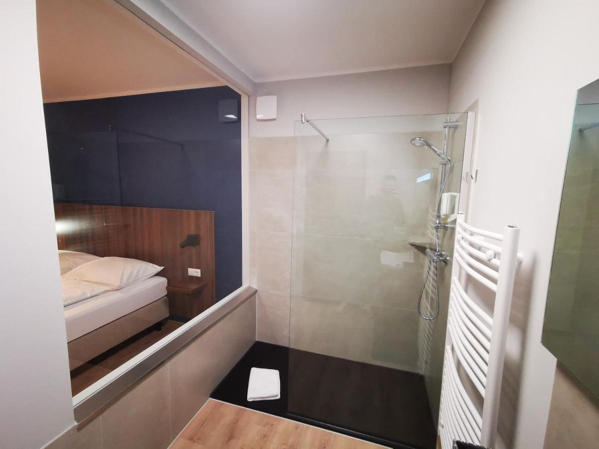Hotel Zu Freunden Hamm  Bagian luar foto