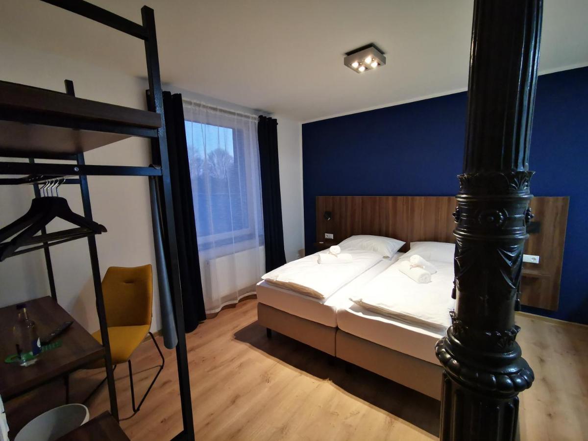 Hotel Zu Freunden Hamm  Bagian luar foto